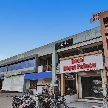 Collection O 90891 Hotel Royal Palace Ahmedabad Exterior foto